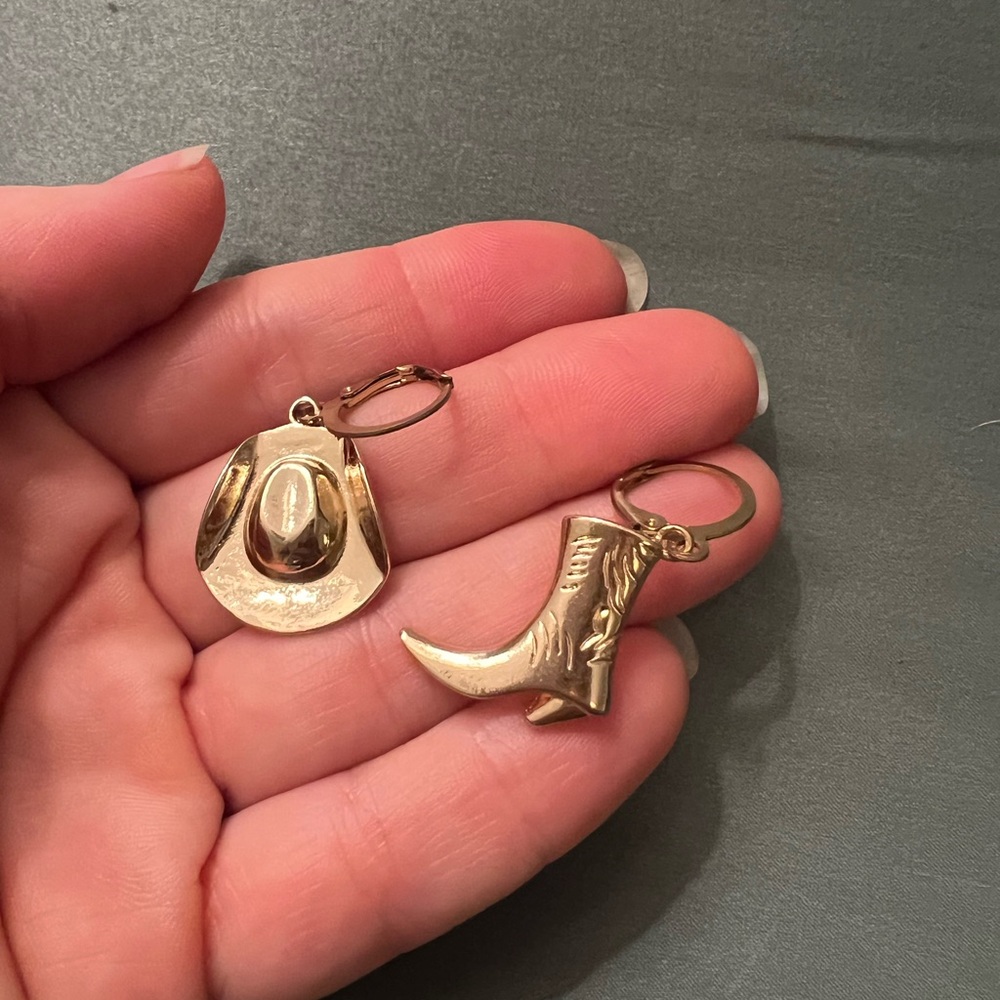 Gold Cowboy Hat and Boot Earrings